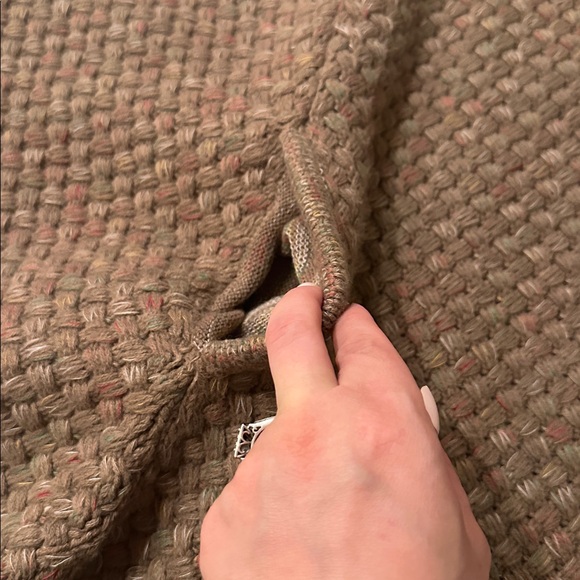 Steve Madden Tan Knit Poncho with Faux Fur Collar - Picture 3 of 6